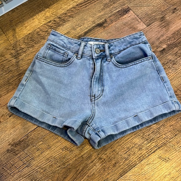 PacSun Jean Shorts - Picture 3 of 6
